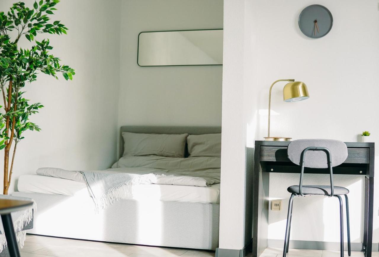 Nespresso Netflix Work Appartment - 24H Check-In Bielefeld Exteriör bild