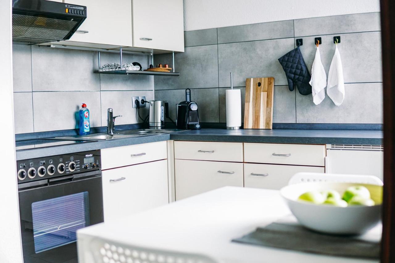 Nespresso Netflix Work Appartment - 24H Check-In Bielefeld Exteriör bild